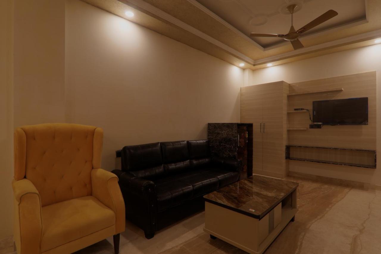 Shri Tirupati Residency Hotel Lucknow Exterior photo